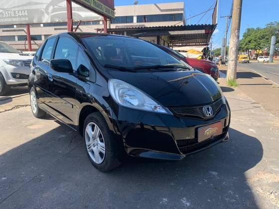 HONDA FIT 1.4 DX 16V FLEX 4P MANUAL HONDA FIT 1.4 DX 16V FLEX 4P MANUAL